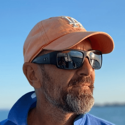 skipper du catamaran ihitai charter tahiti